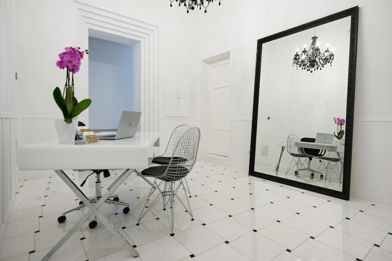Divina Suites Hotel Boutique - Adults Only Ciutadella  Zewnętrze zdjęcie